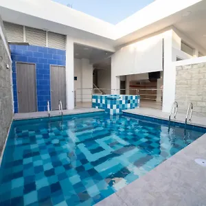 Tropical Hostal